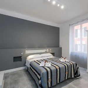  Apartment Grey House